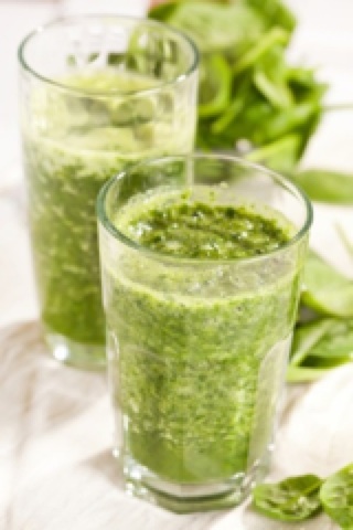 Cilantro and spinach detox and weight loss smoothie