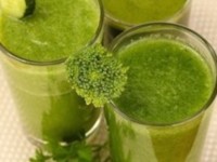 Cancer-preventing broccoli smoothie recipe