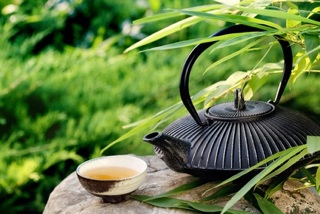 A potent seasonal allergy fighter tea