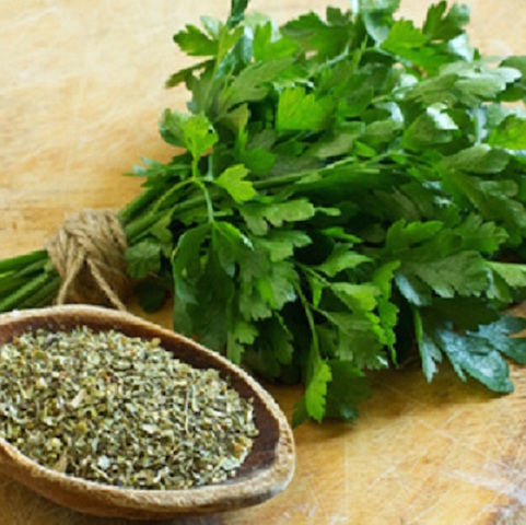 The many health benefits of parsley