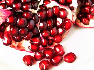 Health benefits of pomegranate seeds