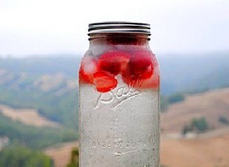 Strawberry infused water