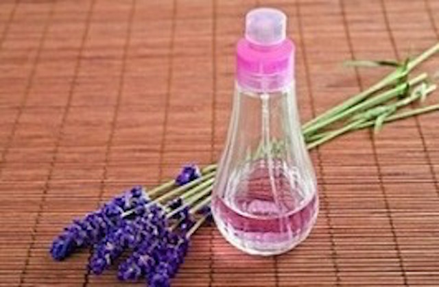 Lavender baking soda air freshener