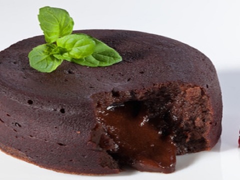 Raw chocolate lava cake