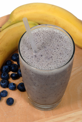 Almonds and dark chocolate stroke prevention smoothie