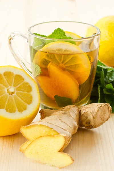 Potent ginger, mint and lemon nausea relieving drink