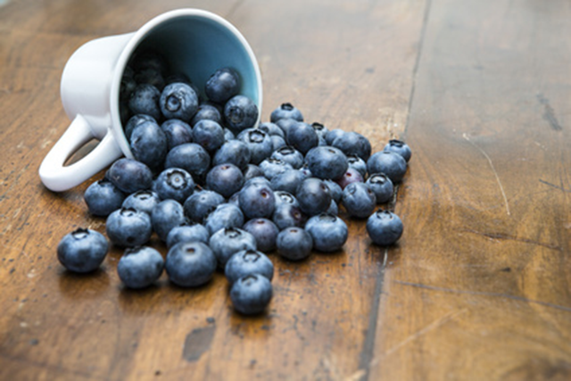 Eating blueberries reduces heart disease risk