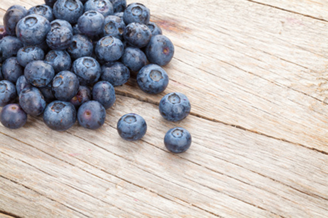 10 reasons to eat blueberries