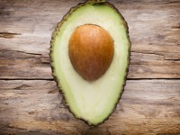 10 reasons to eat avocados