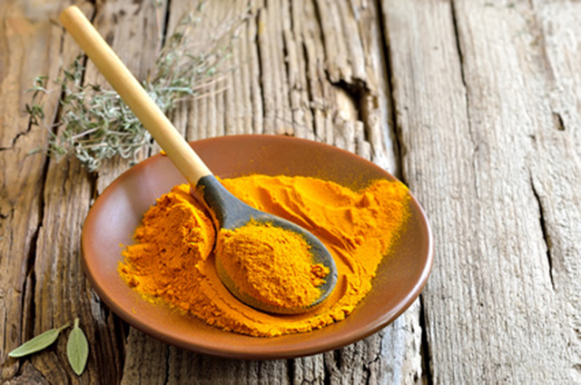 10 reasons to eat turmeric