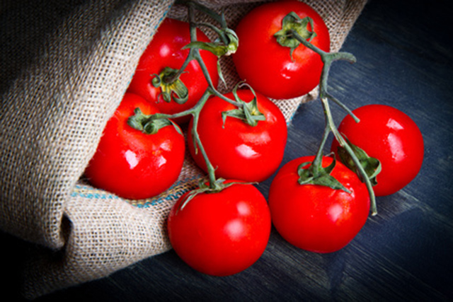 10 reasons to eat tomatoes