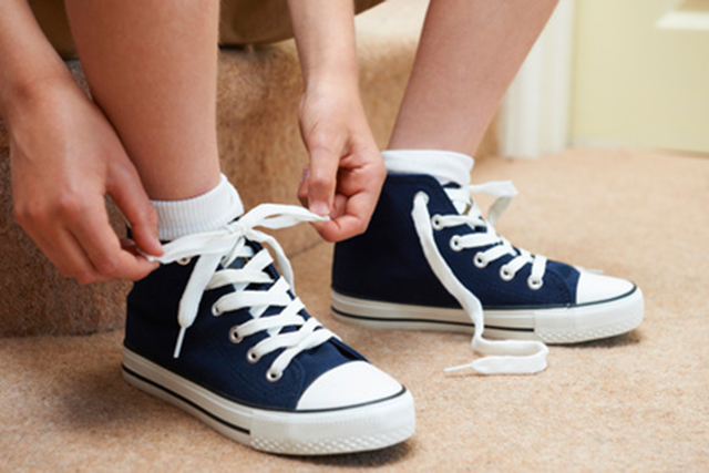 3 reasons why you should never wear shoes in your house