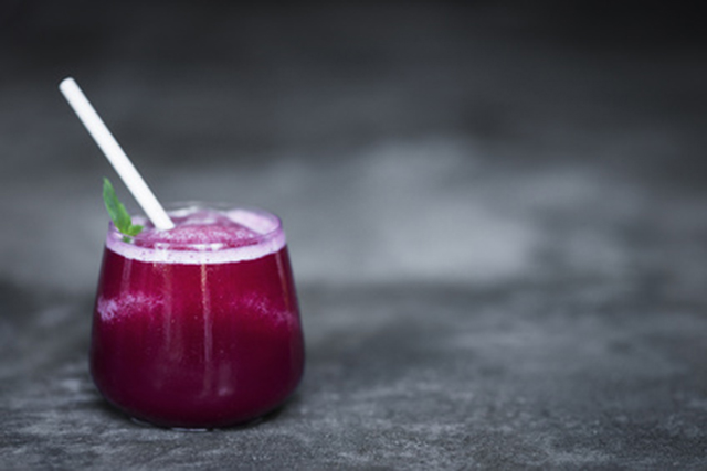 Beet ginger blood pressure-lowering juice