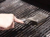 Why you should avoid BBQ grill brushes and what to use instead