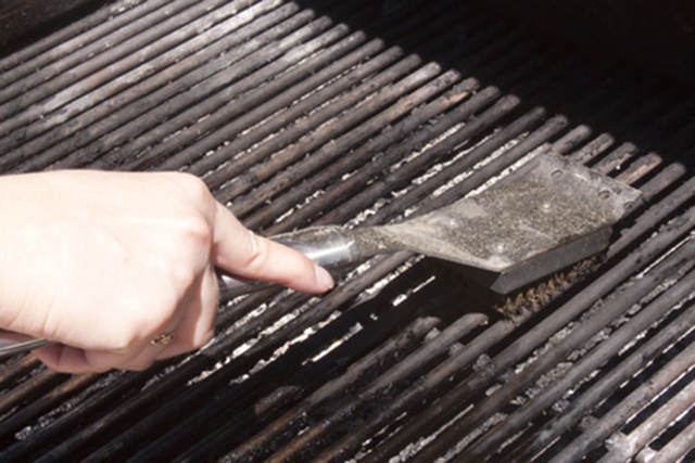 Why you should avoid BBQ grill brushes and what to use instead