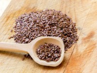 10 reasons to eat flaxseeds