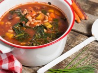 Healing kale and garlic soup