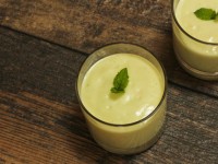 Psoriasis relieving avocado smoothie