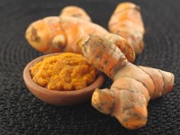 Rosacea fighting turmeric mask