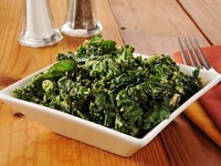 Summer detox kale salad