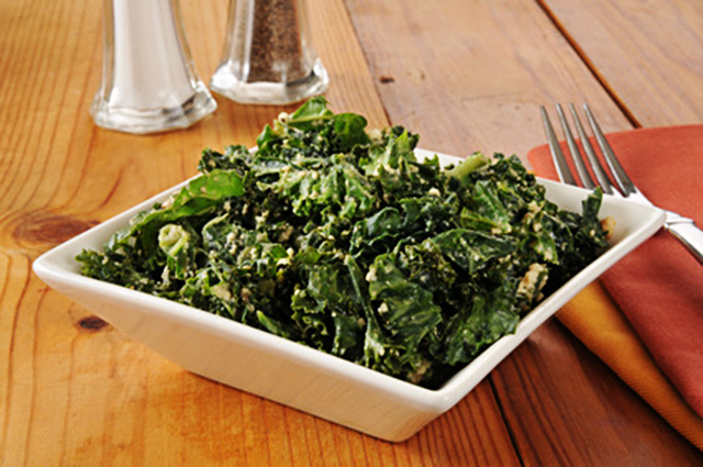 Summer detox kale salad