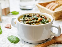 Cholesterol lowering lentil and spinach soup