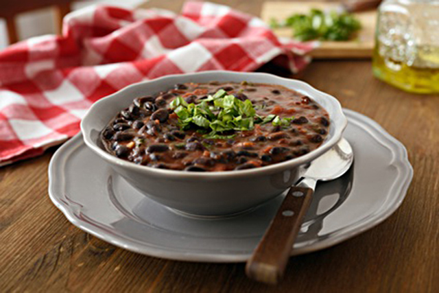 Cholesterol-lowering black bean soup