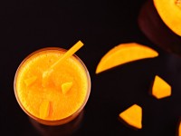 Halloween pumpkin cinnamon smoothie