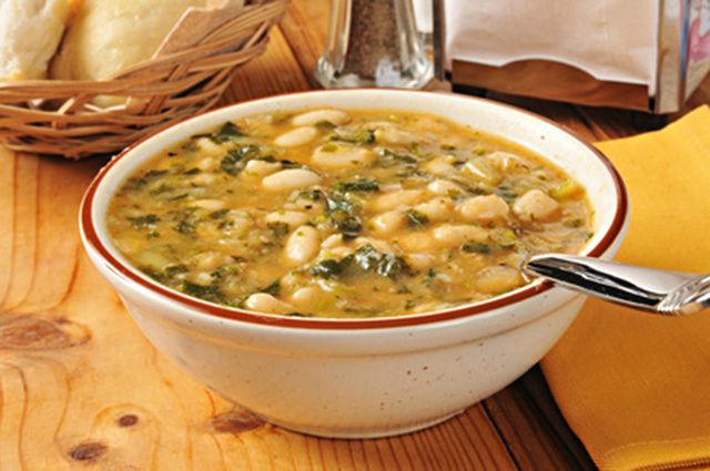 Healing white bean and kale soup