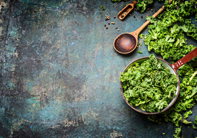 Leafy green vegetables lower glaucoma risk