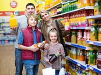 Kids’ fruit drinks and juices contain a day’s worth of sugar