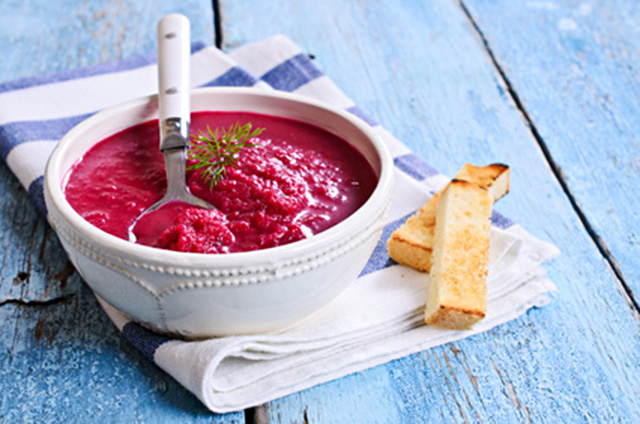 Spring detox beet and garlic soup