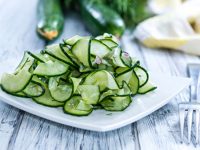 Super hydrating fennel and cucumber salad