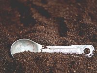 5 amazing uses for coffee grounds
