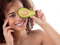 Nourishing avocado and honey hair mask