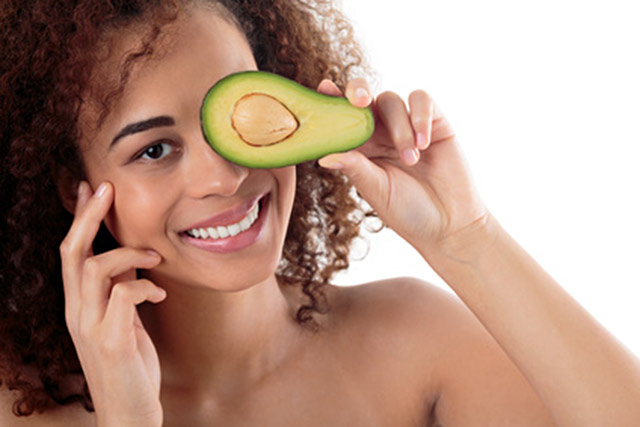 Nourishing avocado and honey hair mask