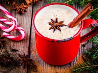 Super healthy vegan eggnog smoothie