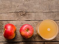 Potent detox and immune boosting apple celery juice