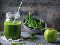 Ultimate alkaline spinach ginger juice
